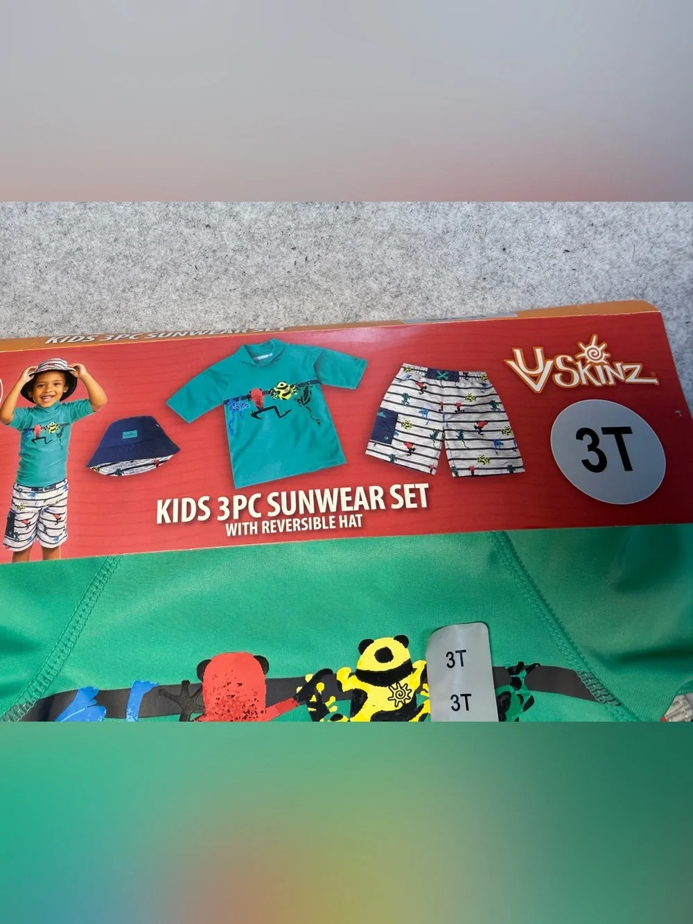 UV Skinz Kids UPF 50+ Boys Size 3T -  3-Piece Swimwear Set w/ Reversible Hat NEW